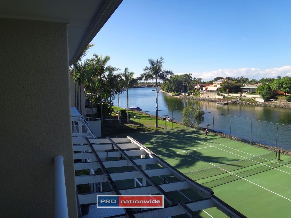 97/300 Cottesloe Drive MERMAID WATERS 2