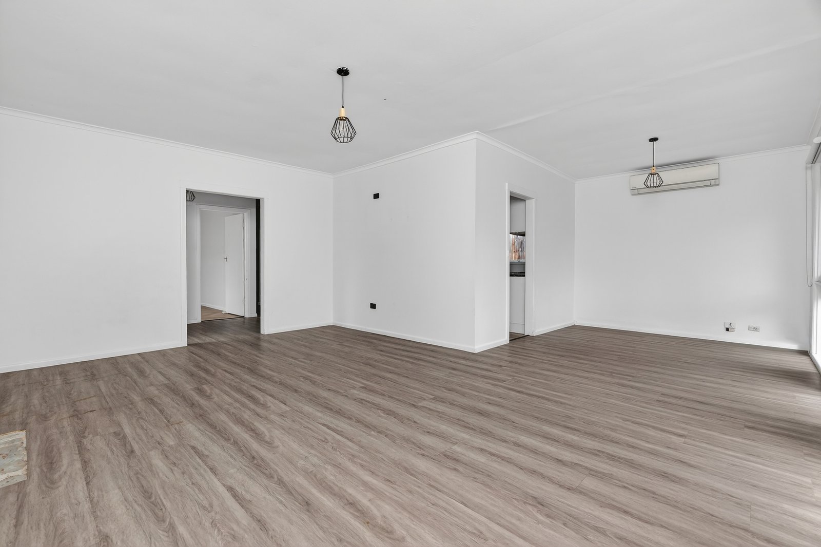 Gallery: 976 Station Street