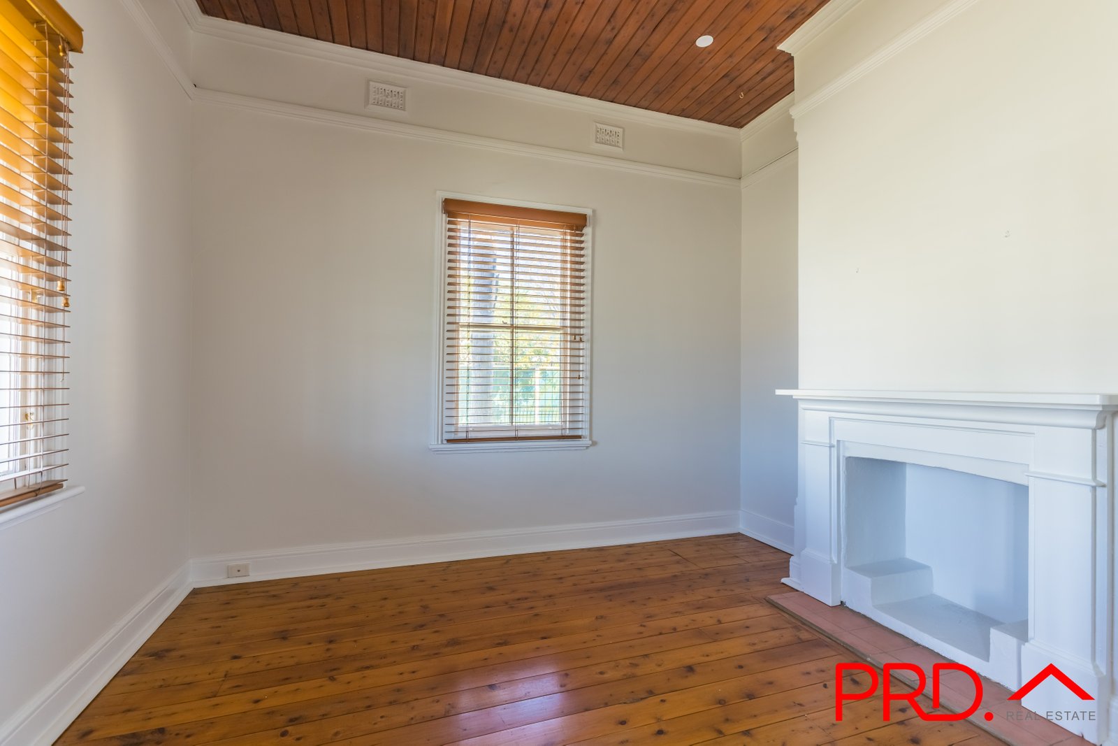 97b Belmore Street TAMWORTH 3