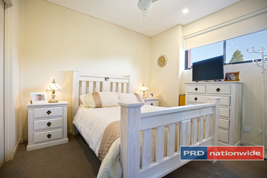 9/8-10 John Tipping Grove PENRITH 2