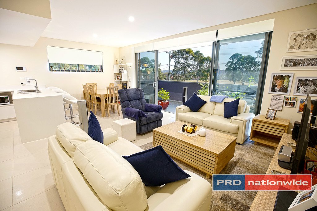 9/8-10 John Tipping Grove PENRITH 8