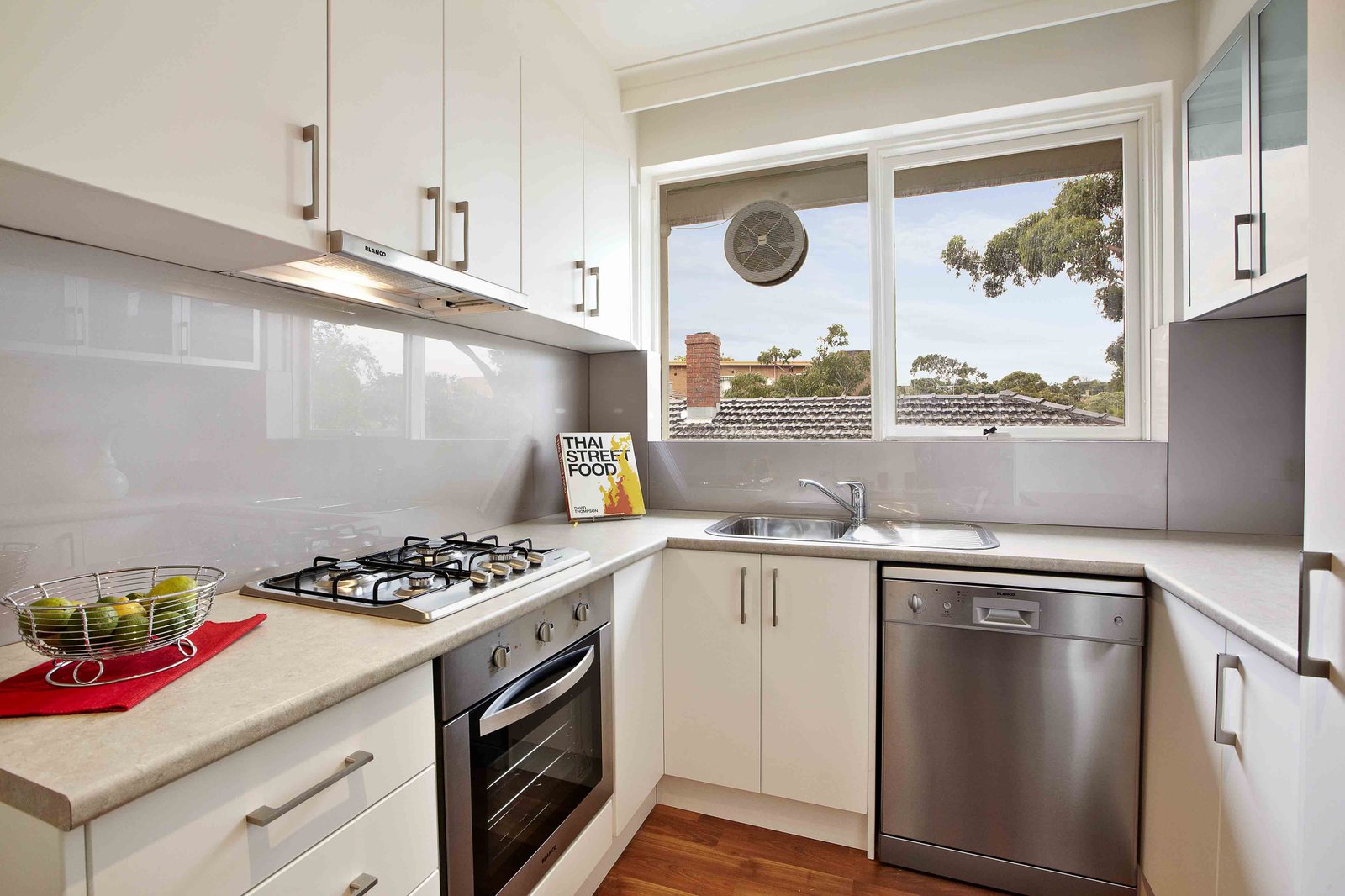 Gallery: 9/8 Alicia Street