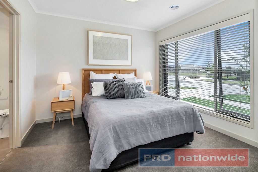 98 Aspect Parade ALFREDTON 2