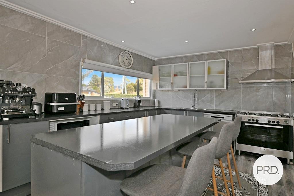 98 Blair Street NEW NORFOLK 4