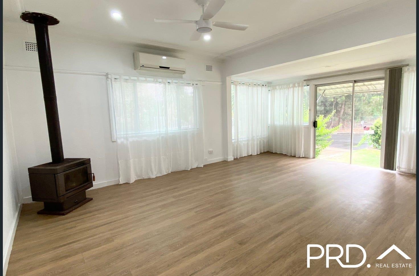 98 Carrington Street REVESBY 4