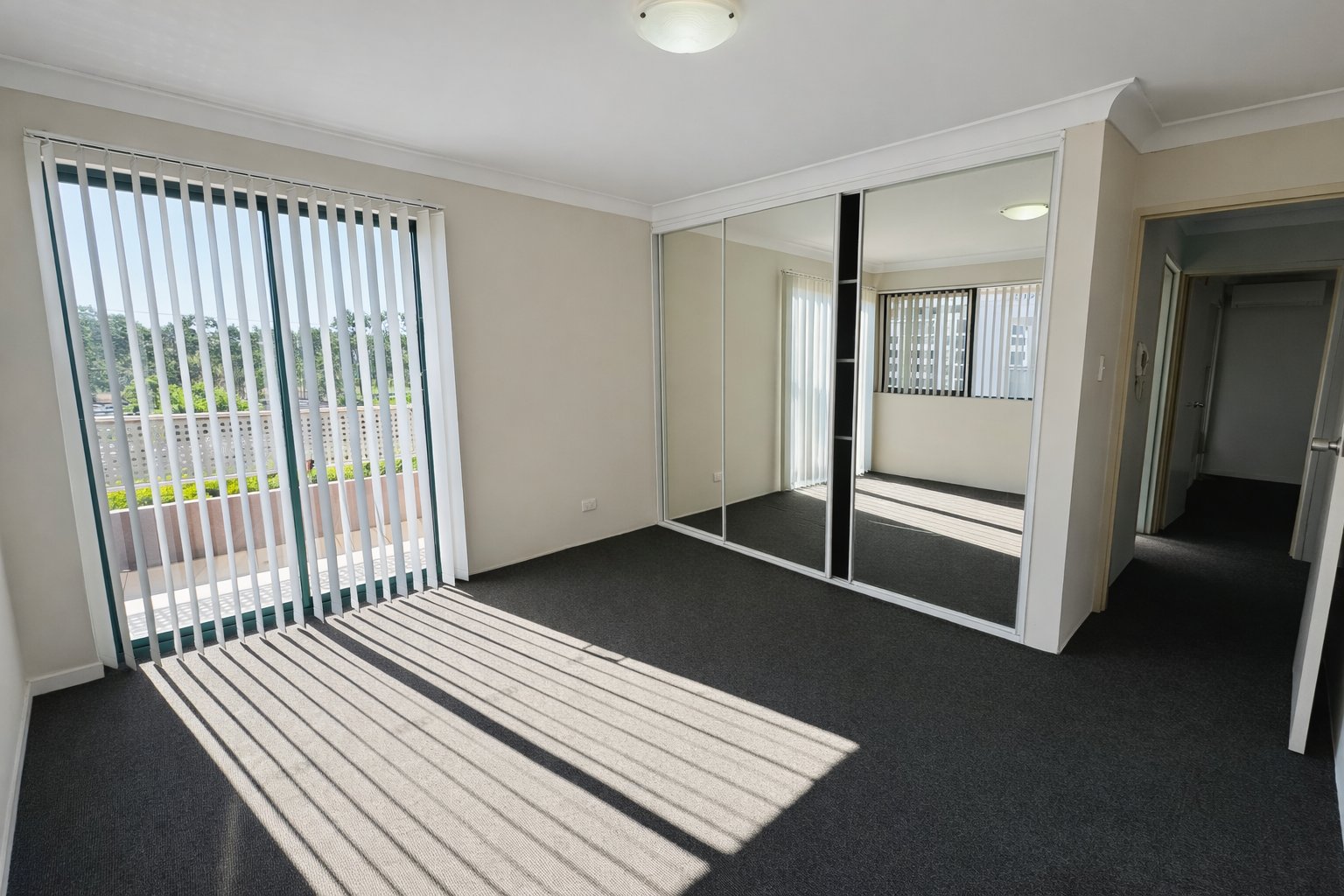 9/8 Castlereagh Street LIVERPOOL 6