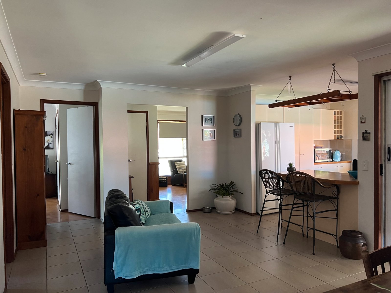 98 Clives Circuit CURRUMBIN WATERS 6