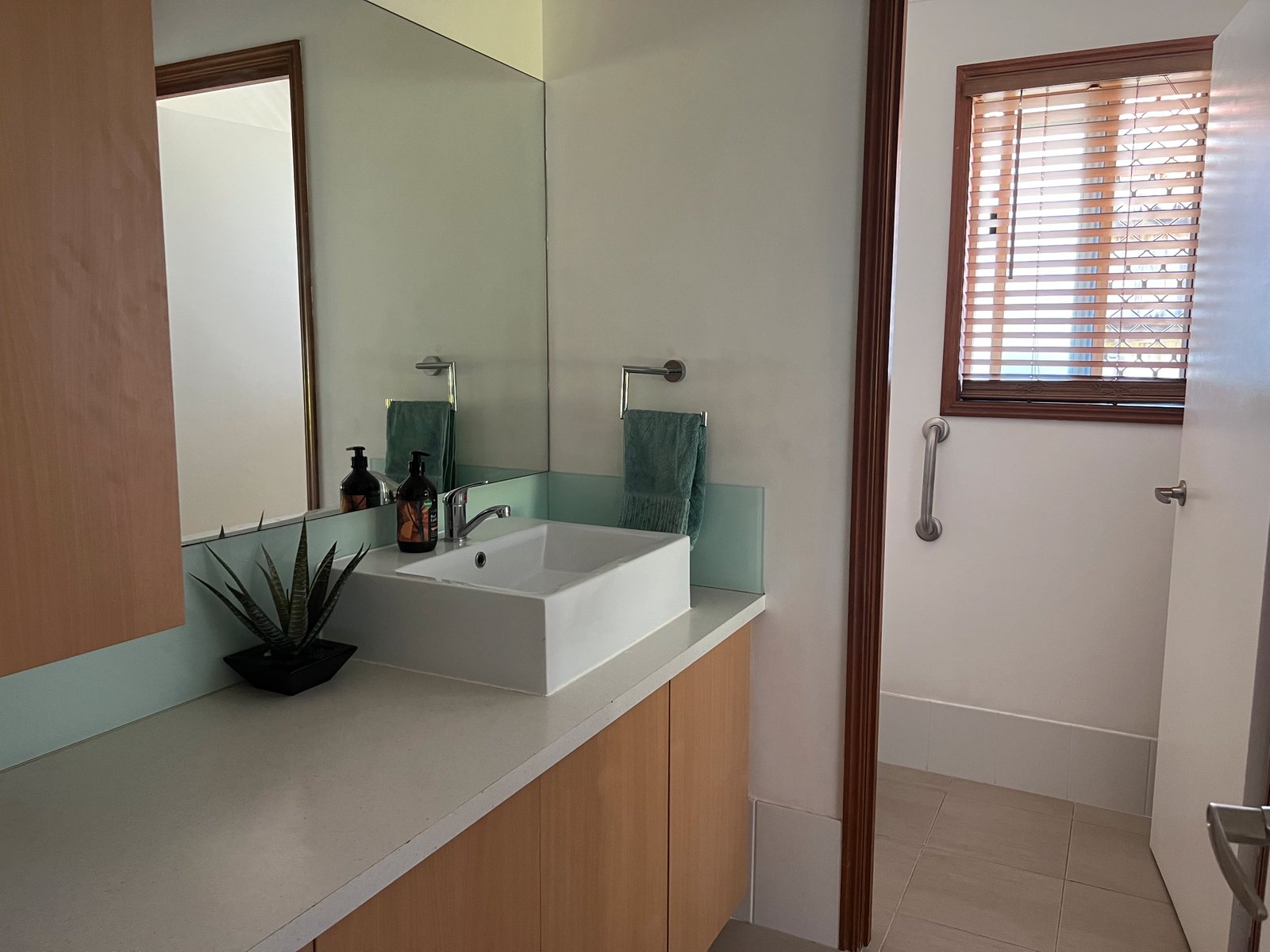 98 Clives Circuit CURRUMBIN WATERS 11