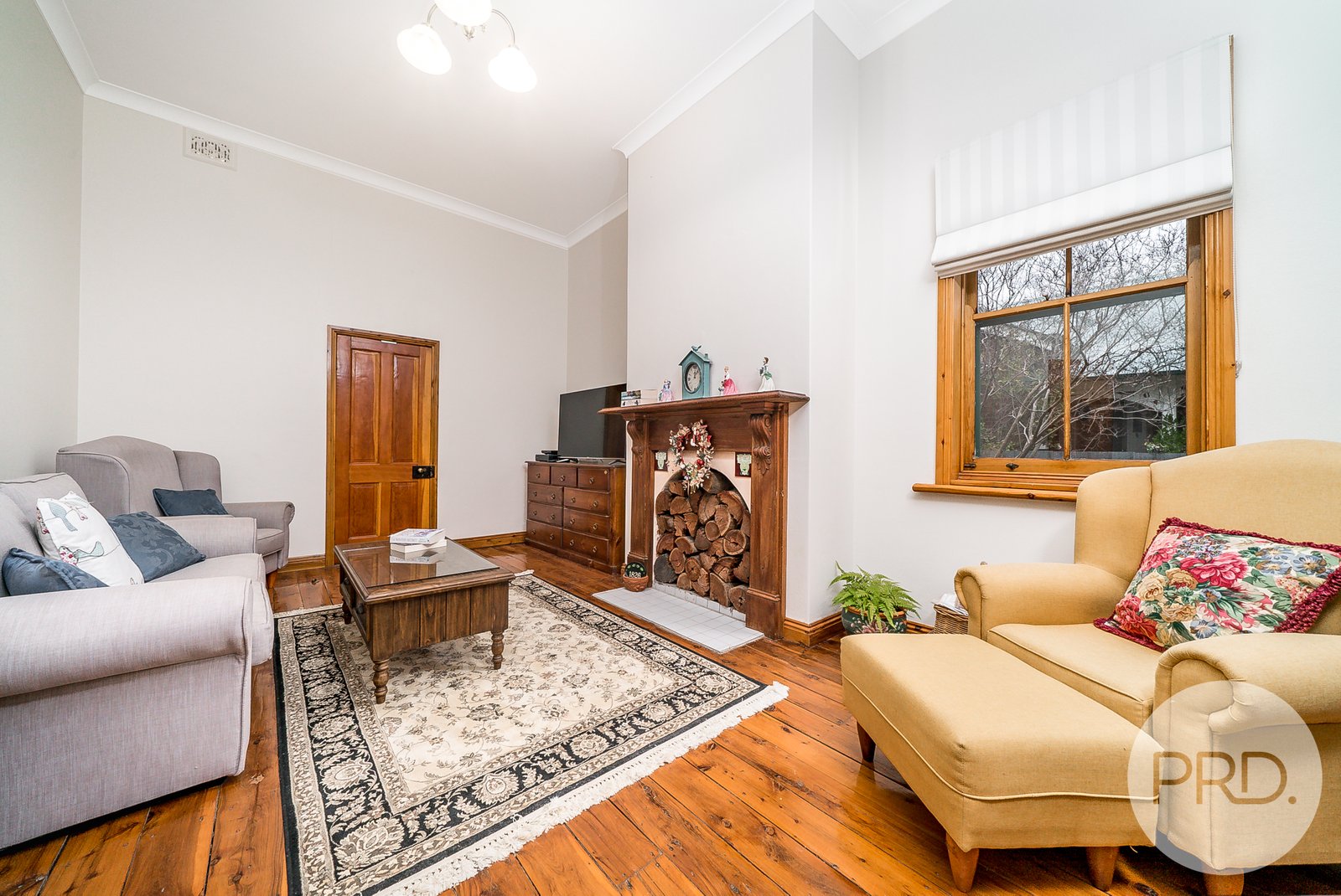 98 Crampton Street WAGGA WAGGA 8