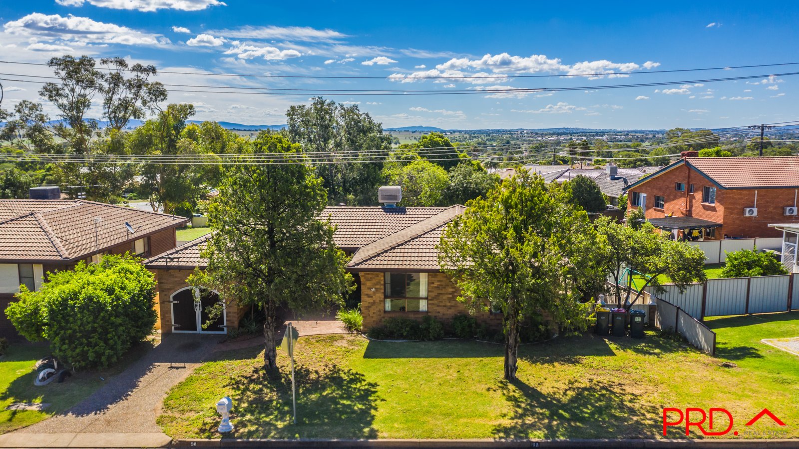 98 Garden Street TAMWORTH 2