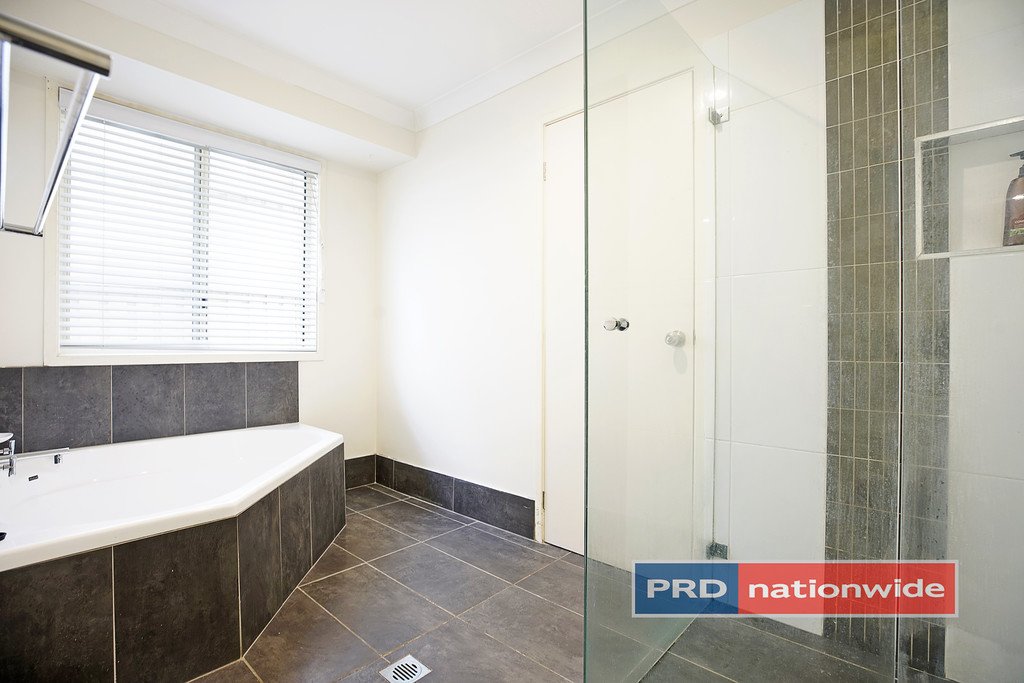 98 Goldmark Crescent CRANEBROOK 5