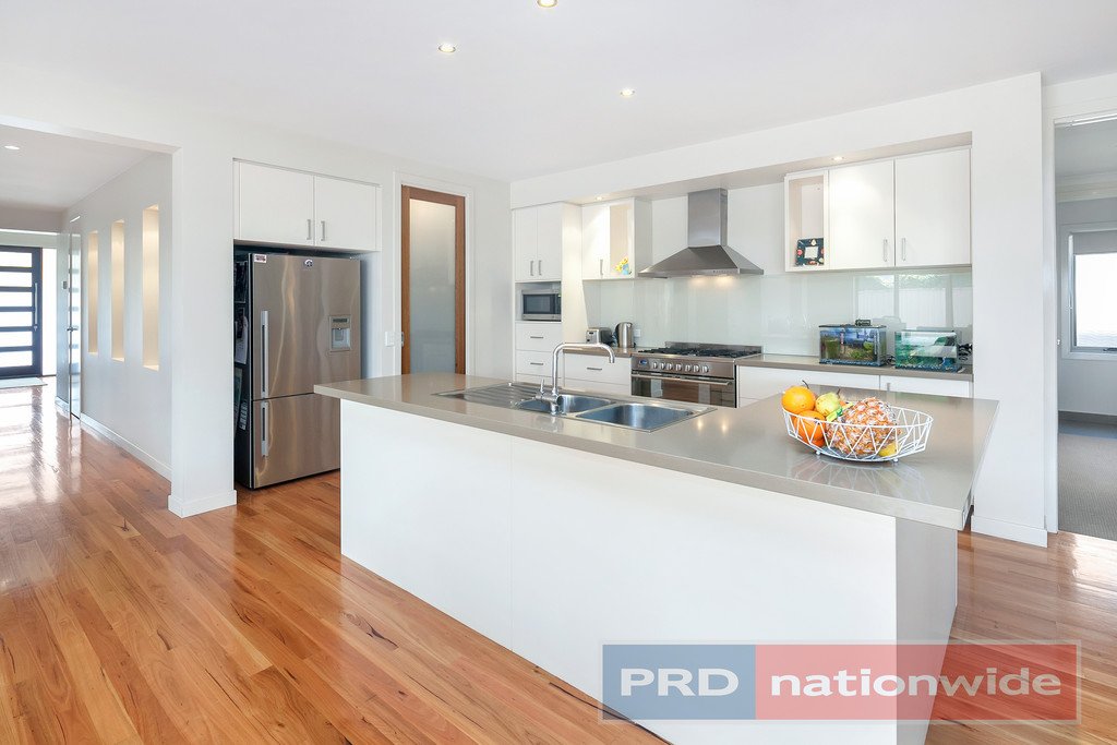 98 Hermitage Avenue MOUNT CLEAR 7