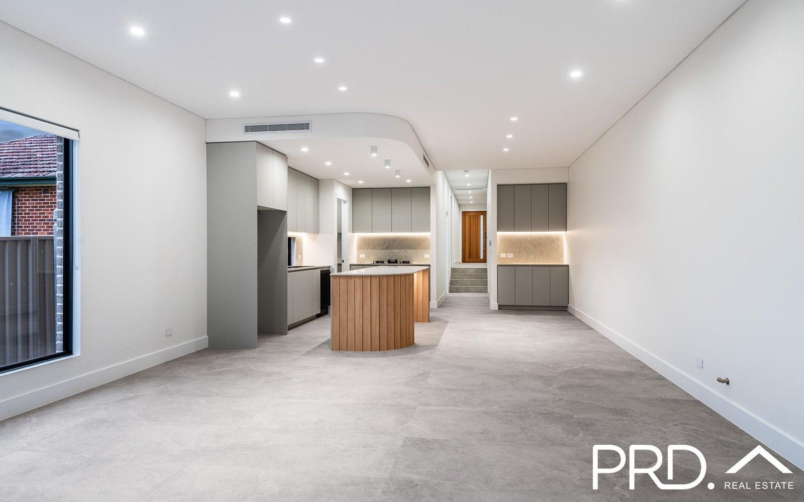 98 Hinemoa Street PANANIA 5
