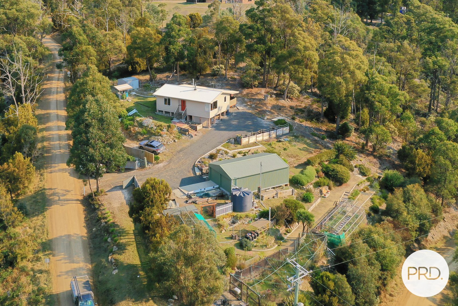 98 Jefferys Track LACHLAN 1