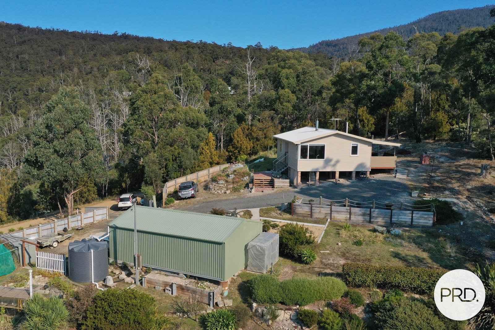 98 Jefferys Track LACHLAN 2