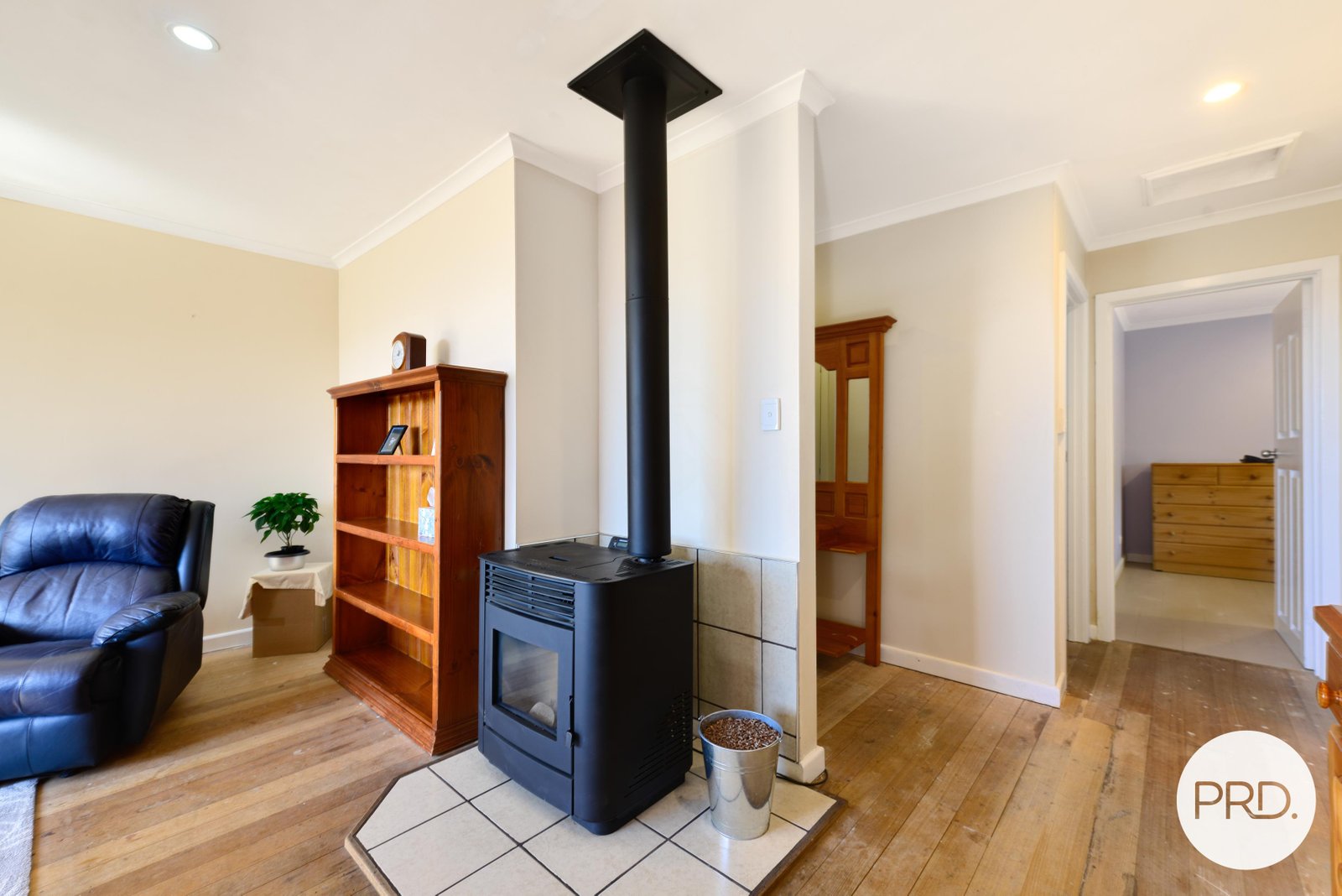 98 Jefferys Track LACHLAN 7