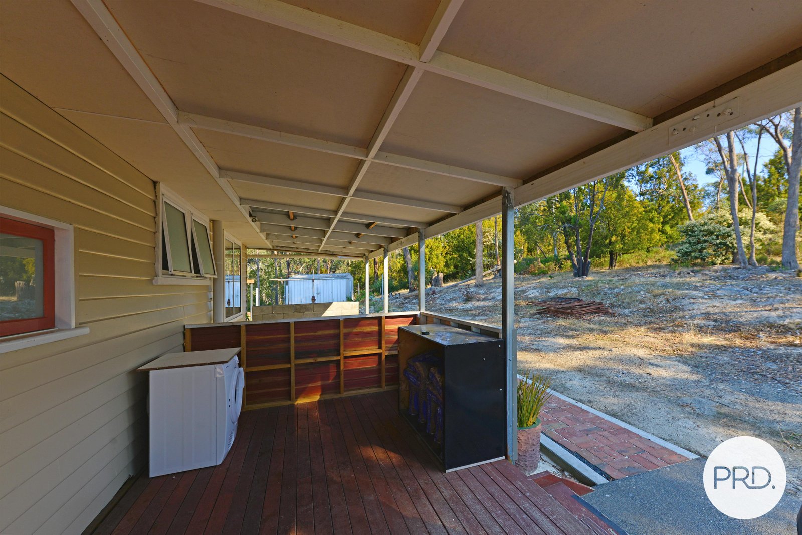 98 Jefferys Track LACHLAN 13