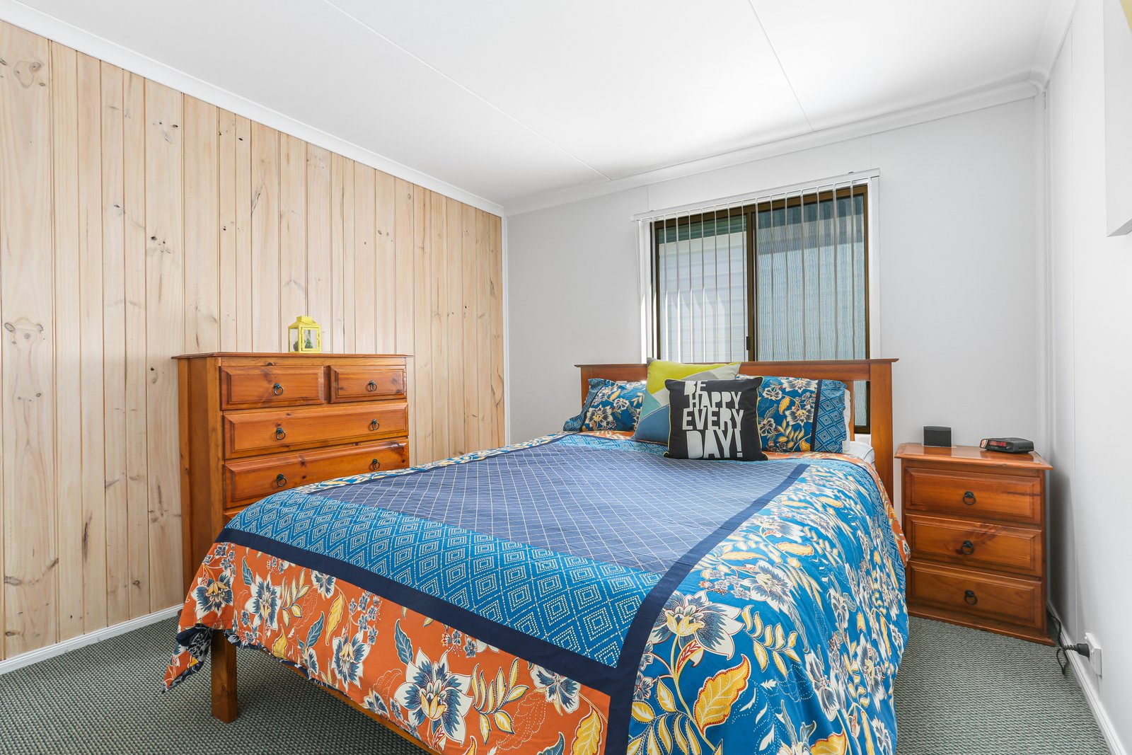 98 Lakeline Drive KANAHOOKA 8