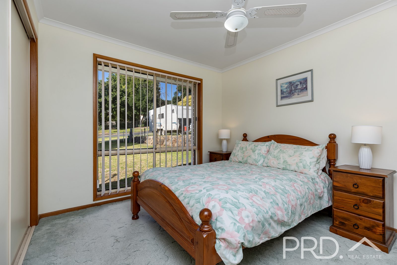 98 Lynch Street ADELONG 6