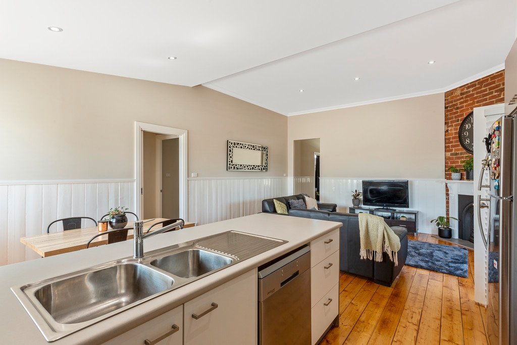 98 Marong Road BENDIGO 12