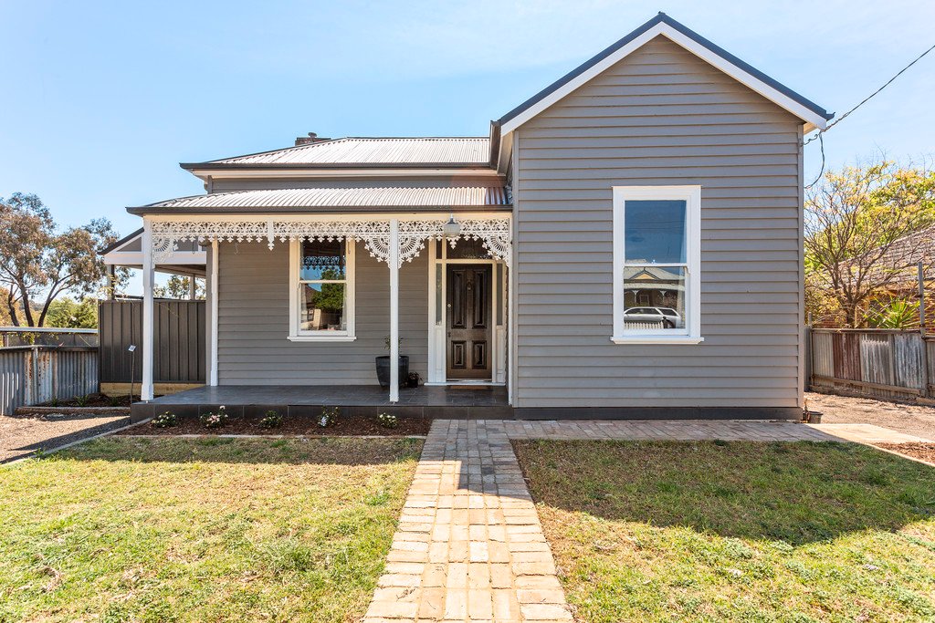 98 Marong Road BENDIGO 18