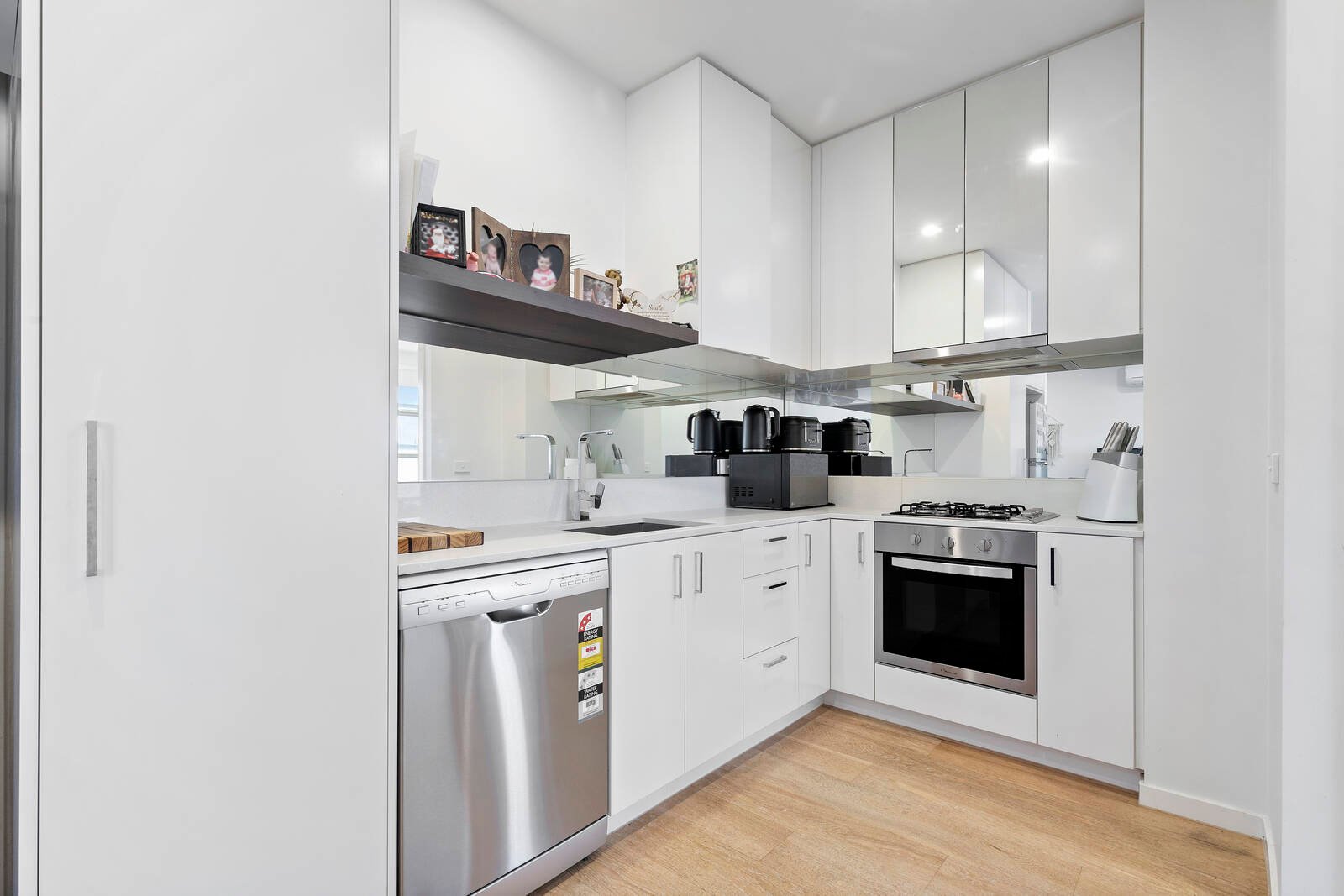Gallery: 9/8 Maury Road