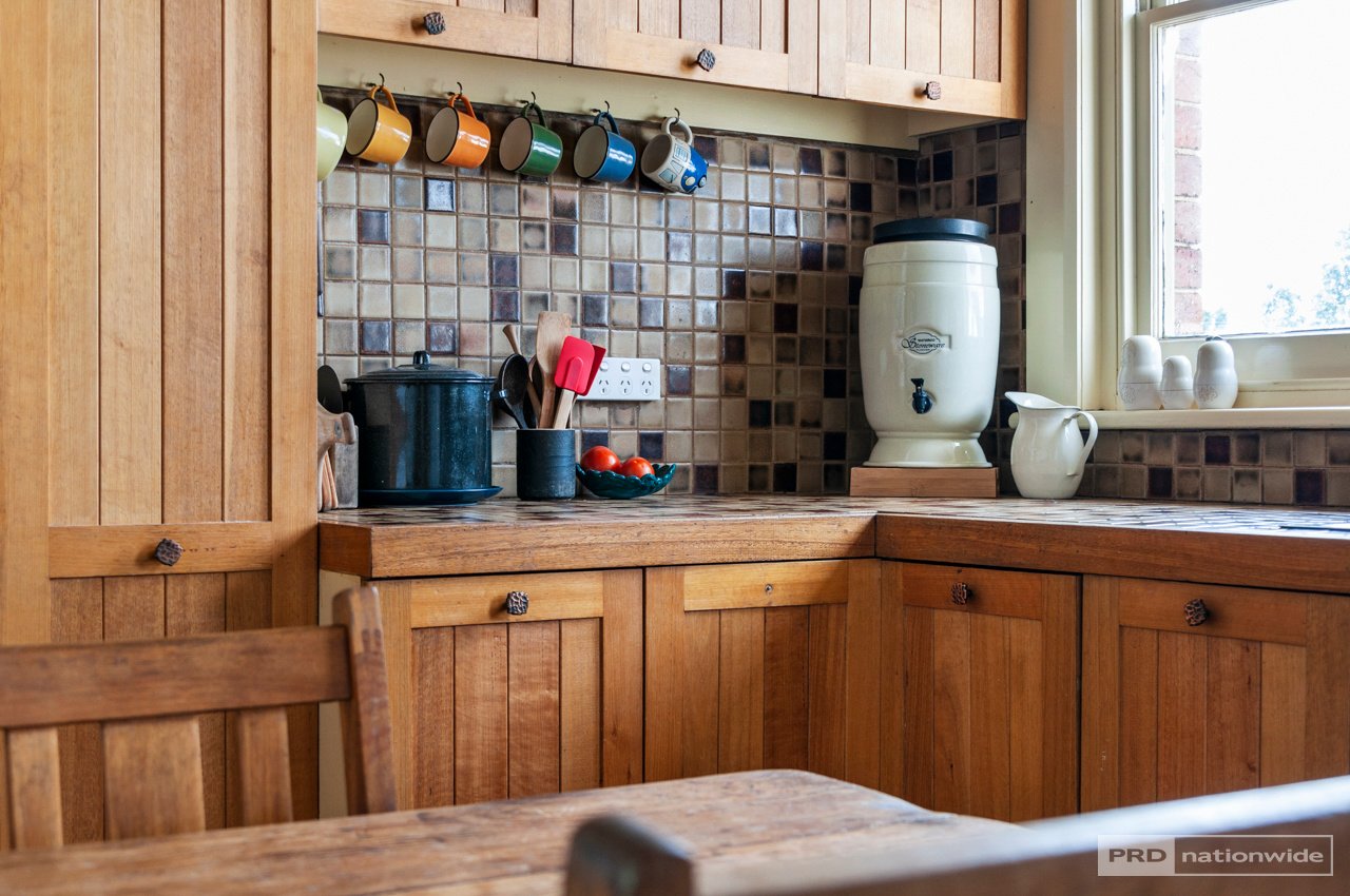 98 Molle Street WEST HOBART 11