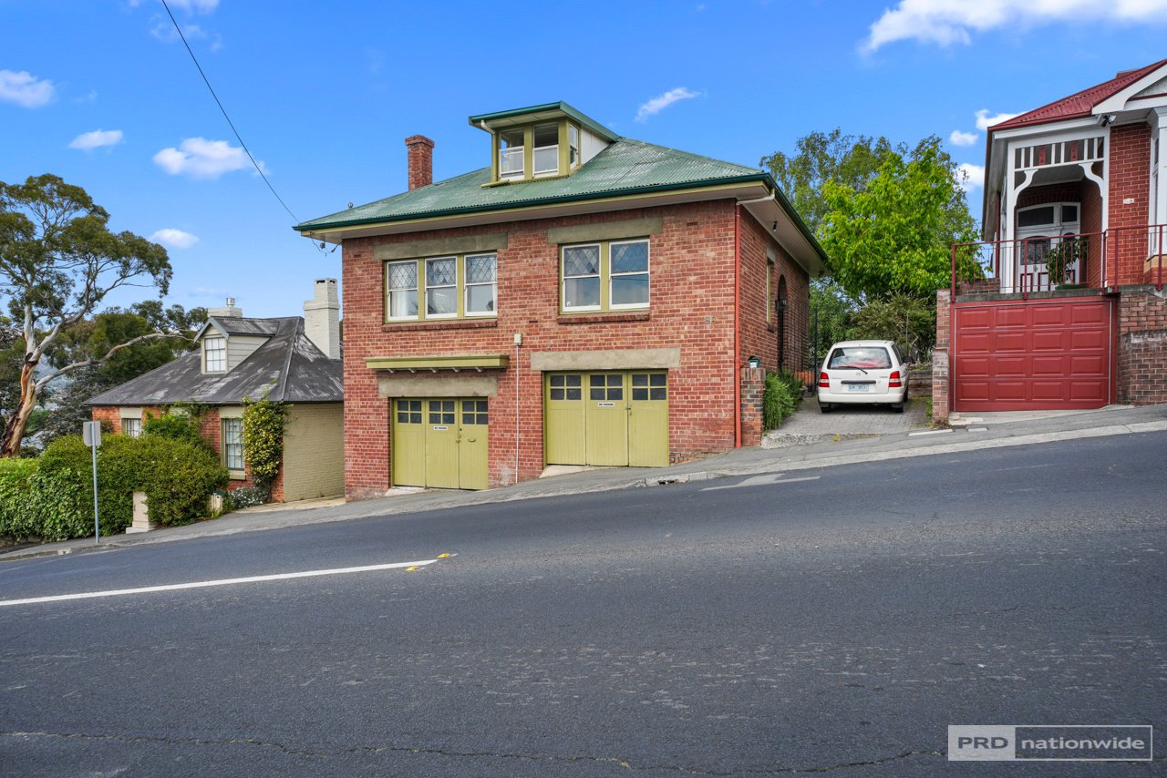 98 Molle Street WEST HOBART 18
