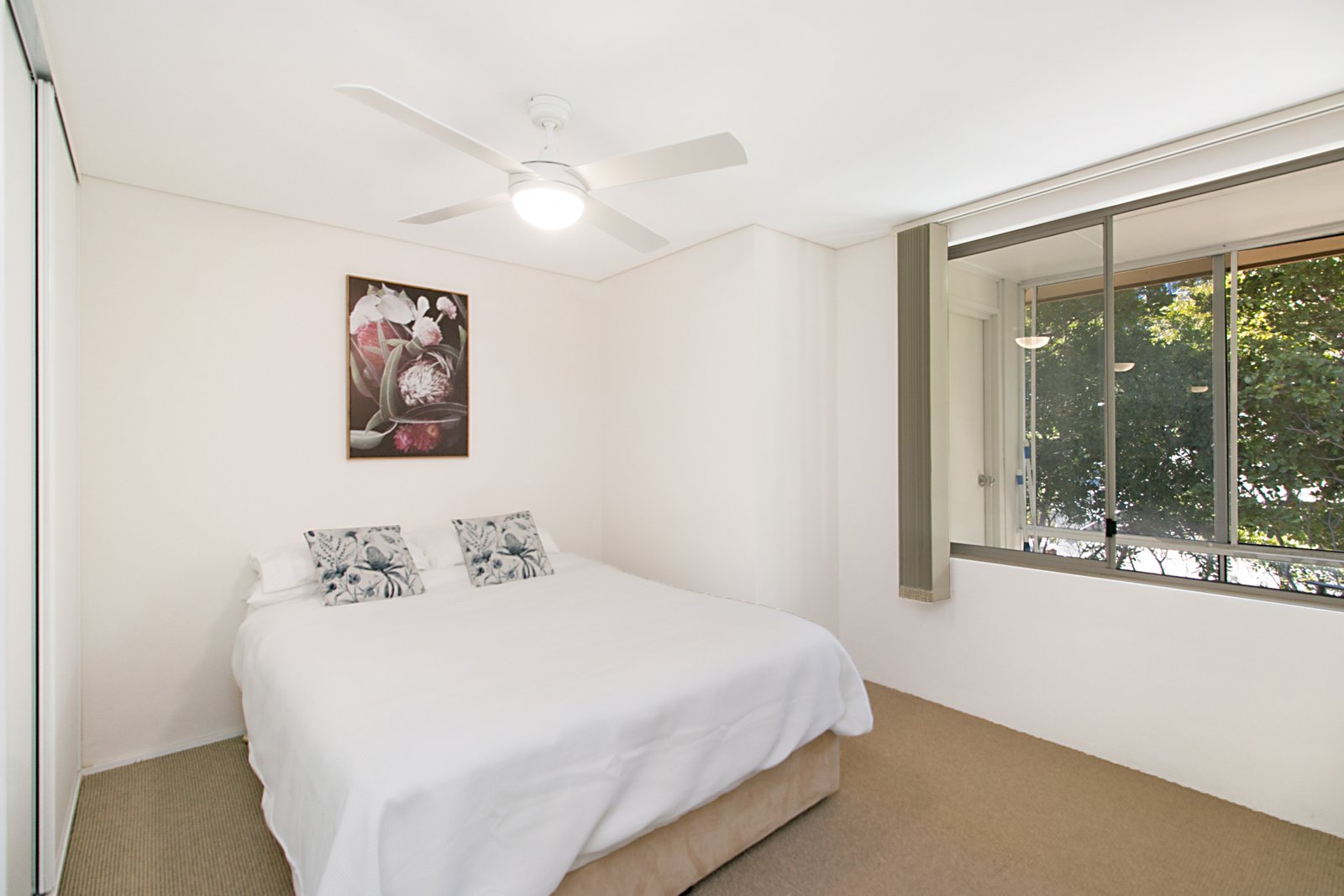 9/8 Musgrave Street COOLANGATTA 6