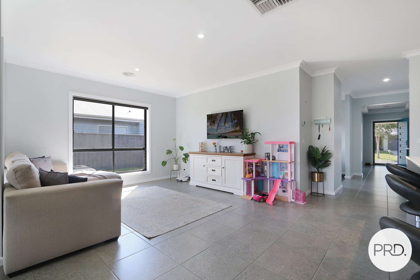98 Nottingham Road THURGOONA 9