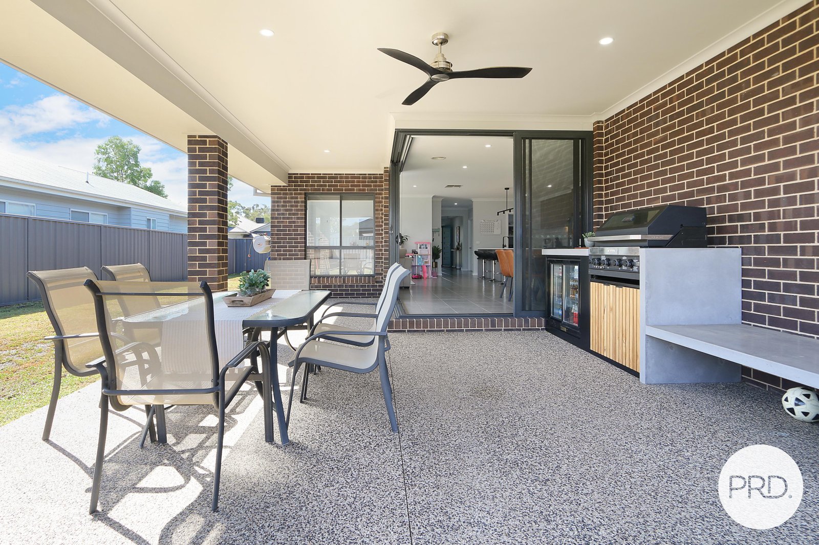 98 Nottingham Road THURGOONA 19