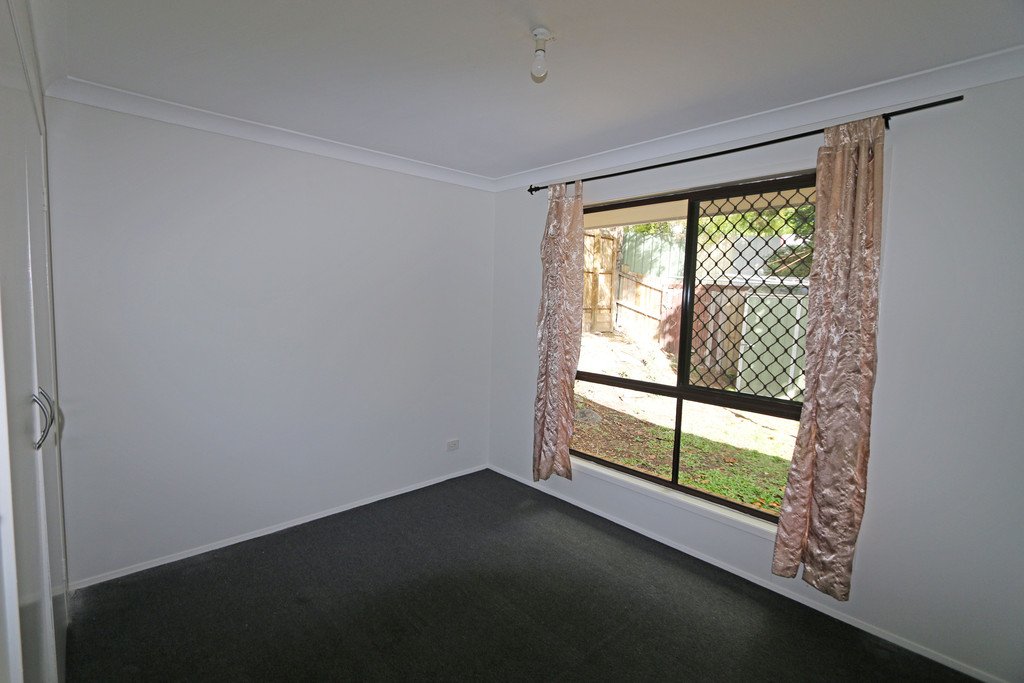 98 Pappas Way CARRARA 5