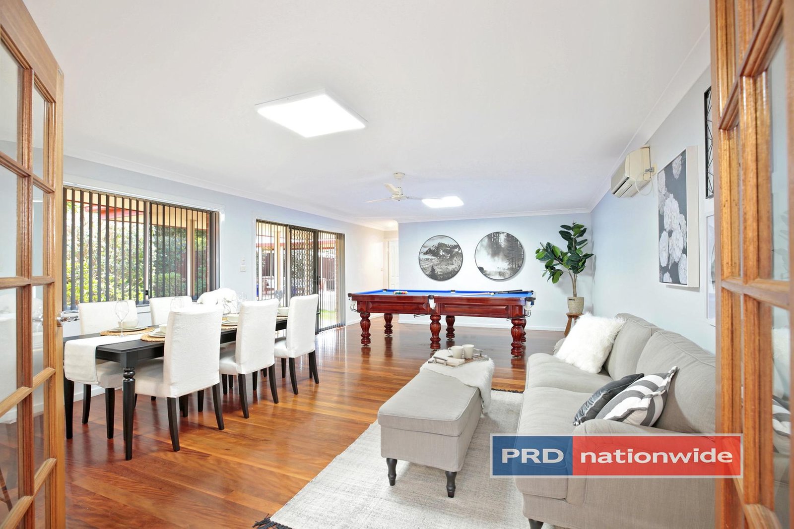 98 Racecourse Road SOUTH PENRITH 1