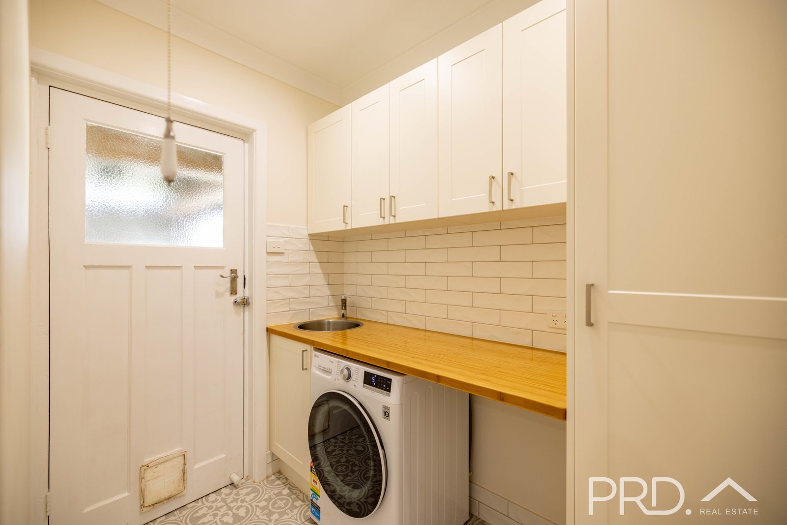 98 Richmond St  TUMUT 13