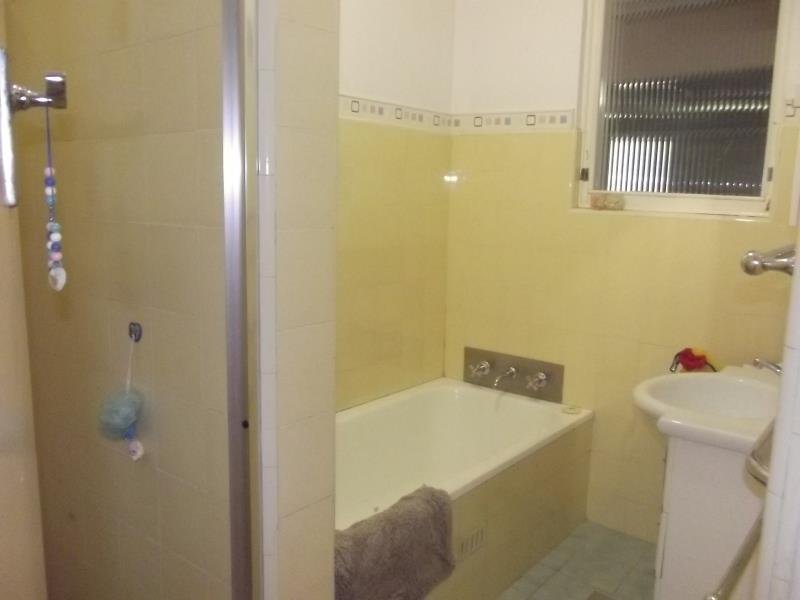 98 Richmond Street TUMUT 6