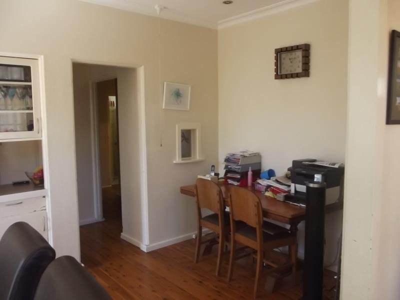 98 Richmond Street TUMUT 8