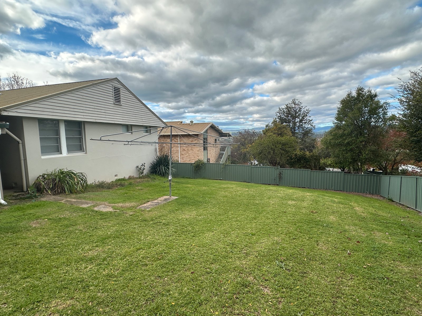 98 Richmond Street TUMUT 11