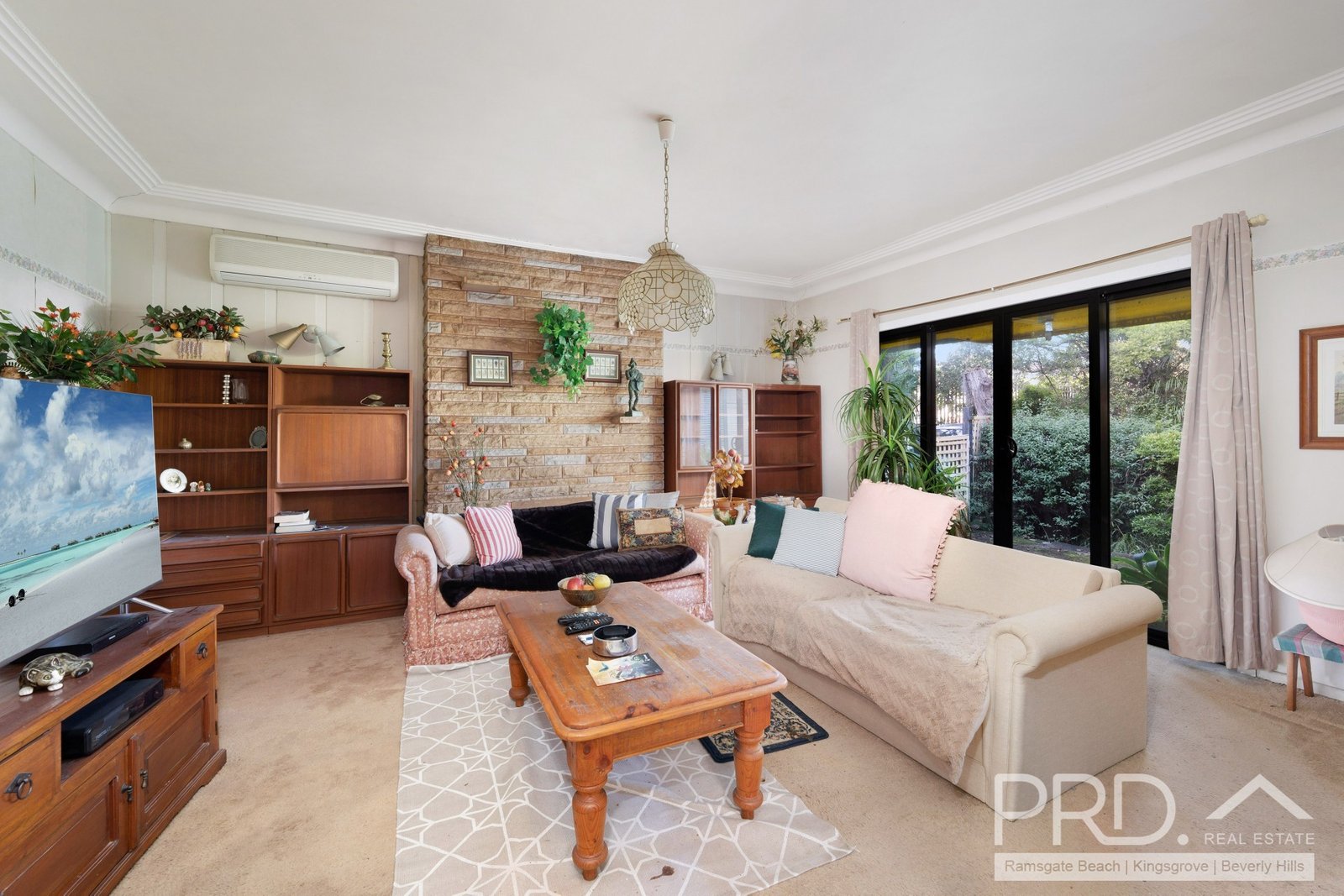 98 Rogers Street ROSELANDS 6