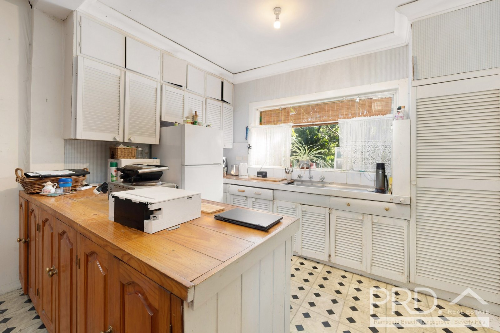 98 Rogers Street ROSELANDS 4