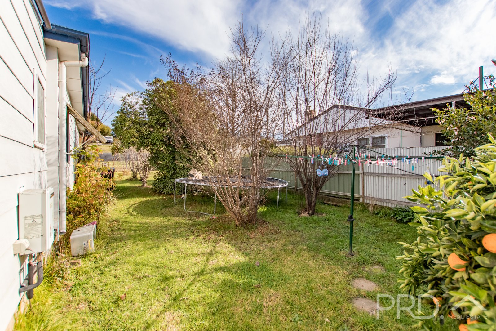 98 Russell Street TUMUT 14