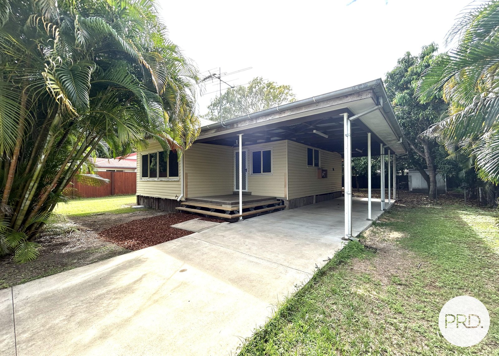 98 Shoal Point Road BUCASIA 7