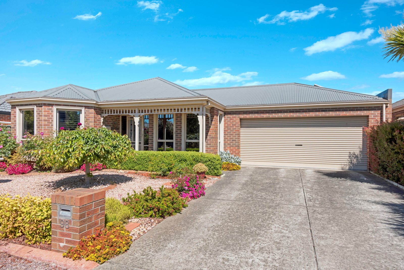 Gallery: 98 Stirling Drive