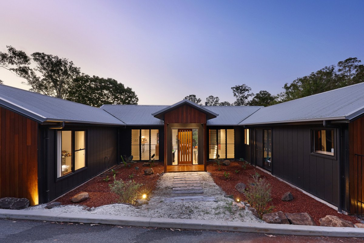 98 Trees Road Tallebudgera 3
