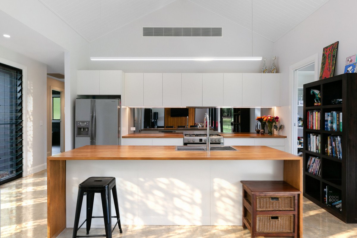 98 Trees Road Tallebudgera 9