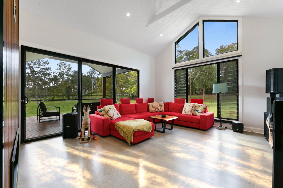 98 Trees Road Tallebudgera 12
