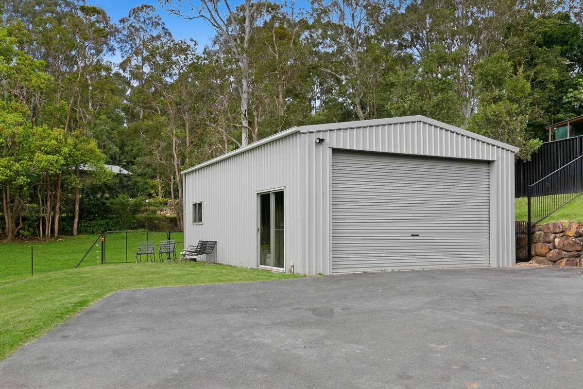 98 Trees Road Tallebudgera 31