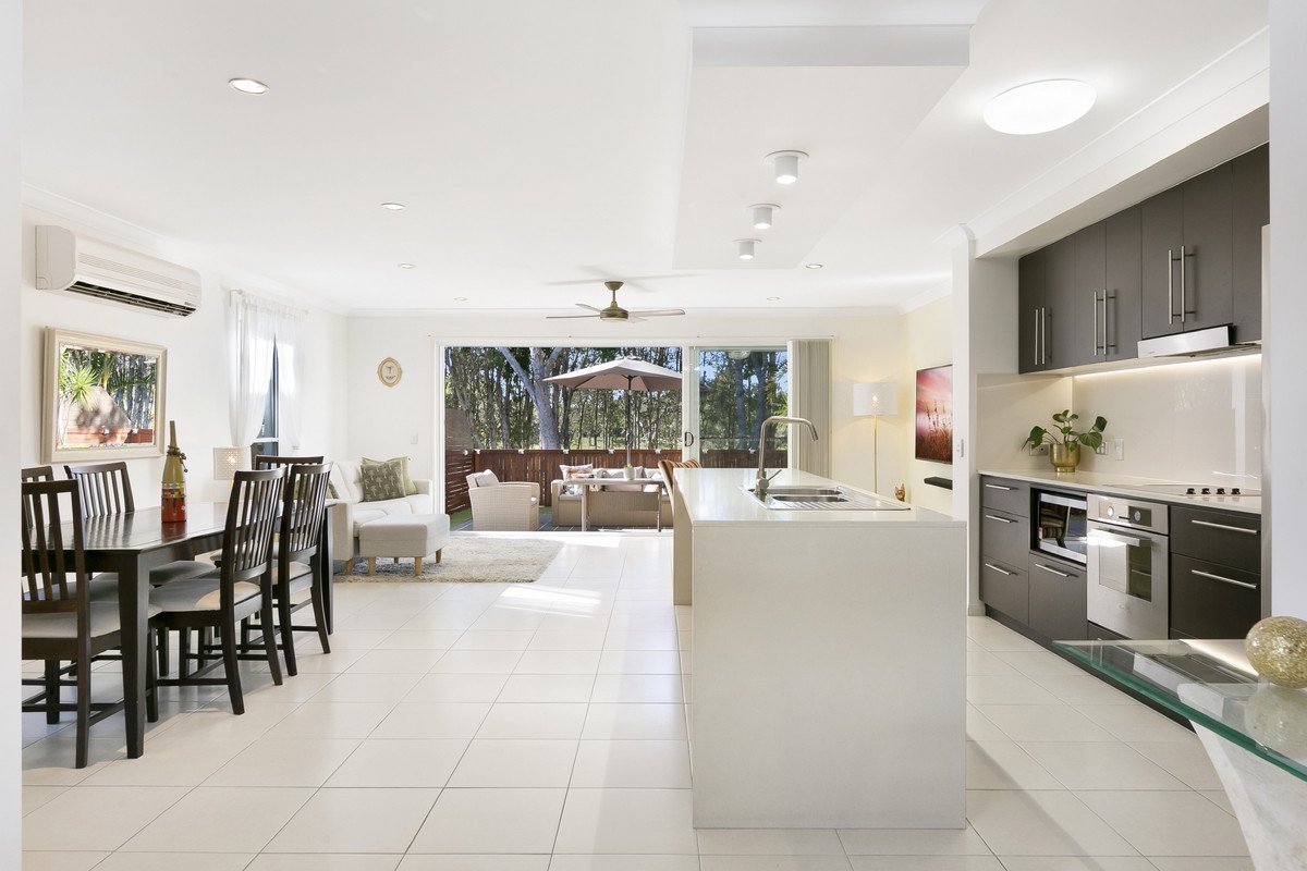 98 Verona Circuit Burleigh Waters 6