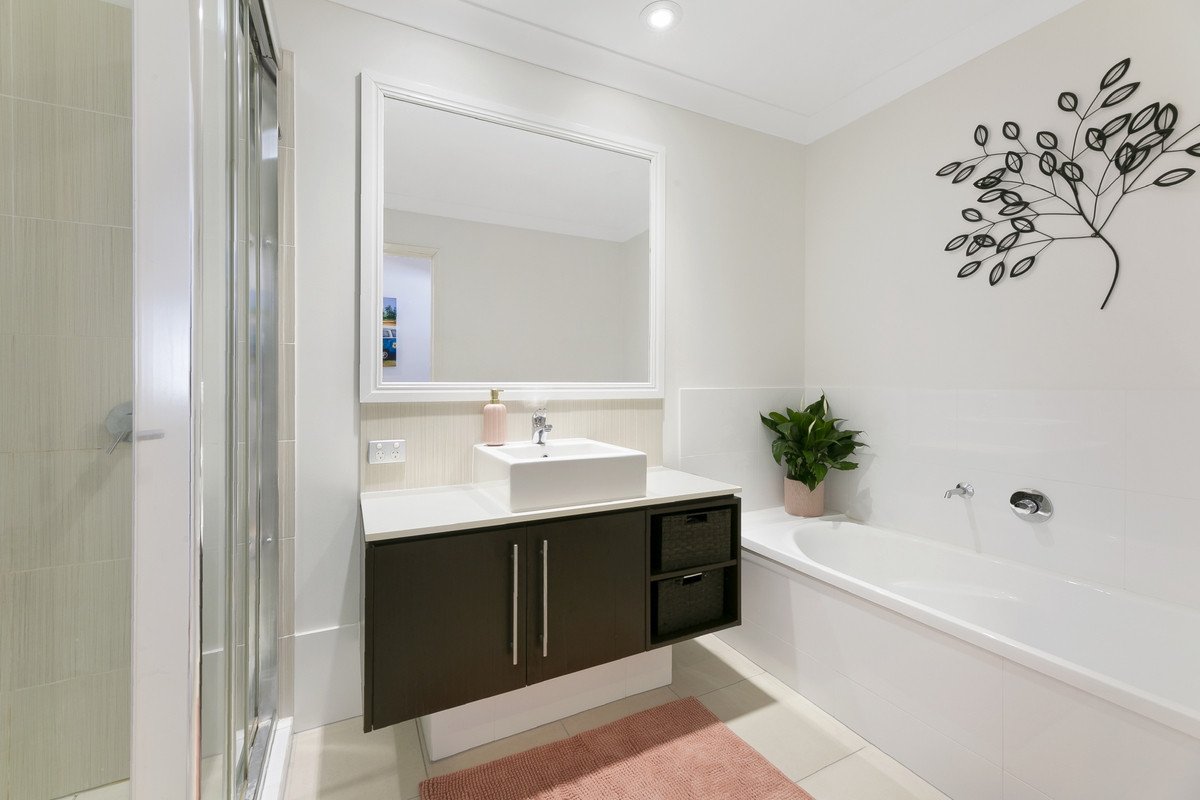 98 Verona Circuit Burleigh Waters 19