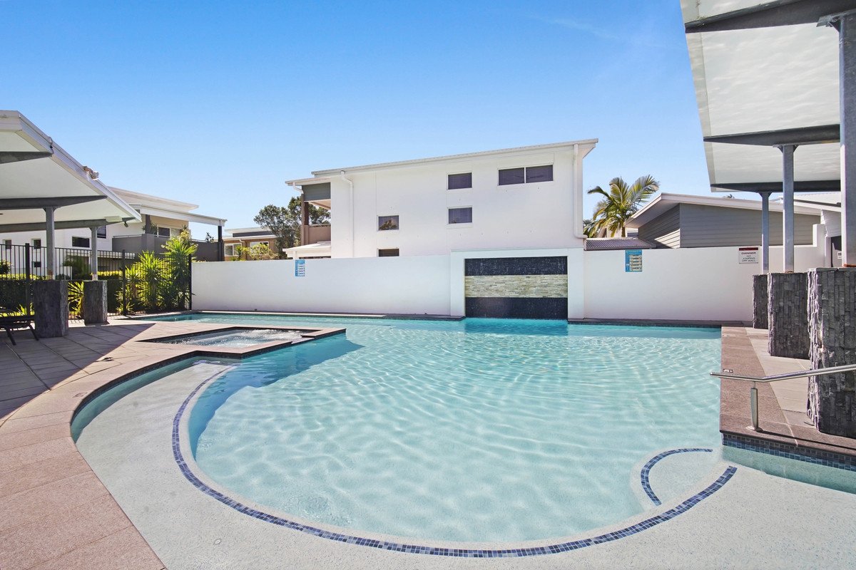 98 Verona Circuit Burleigh Waters 21
