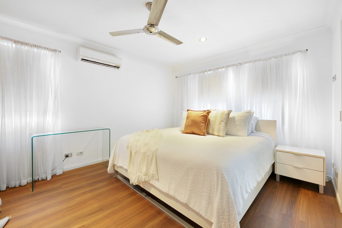 98 Verona Circuit Burleigh Waters 14